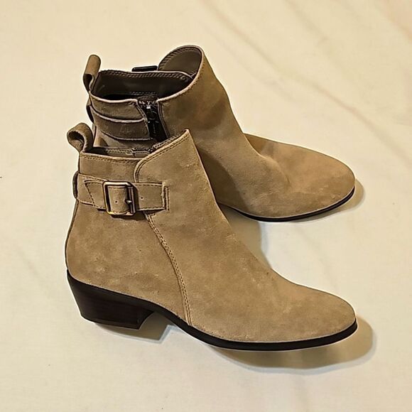 BLONDO Suede WATERPROOF booties 9.5 - Picture 1 of 13